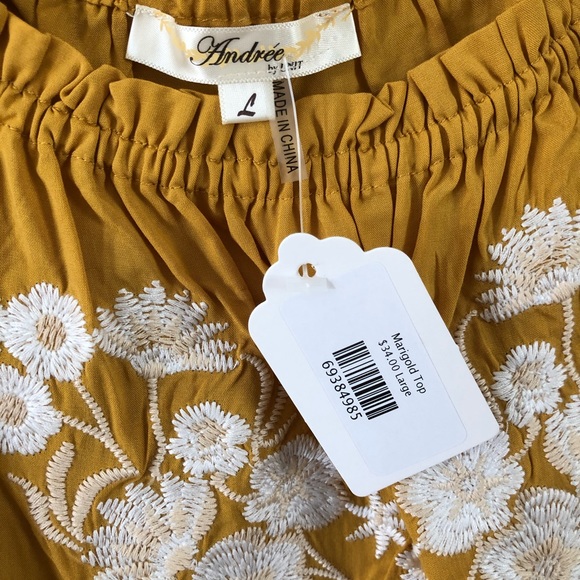 Marigold Bell Sleeves Top - Picture 4 of 6